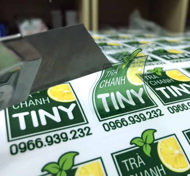In decal nhựa cho nhãn mác sản phẩm