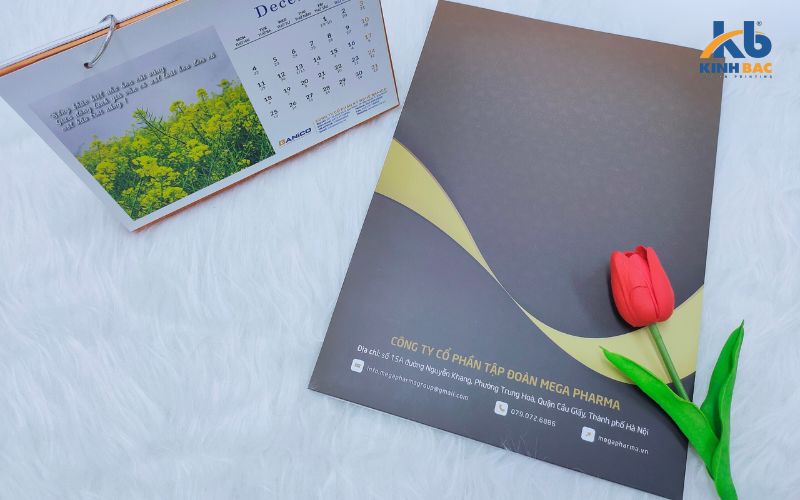 Mẫu tò rơi tại In Bách Vượng